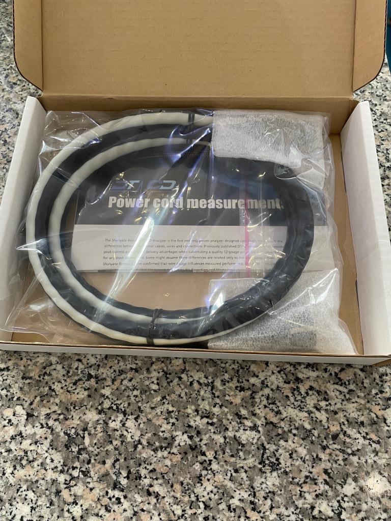 Netzkabel Venom HC in 1,8m