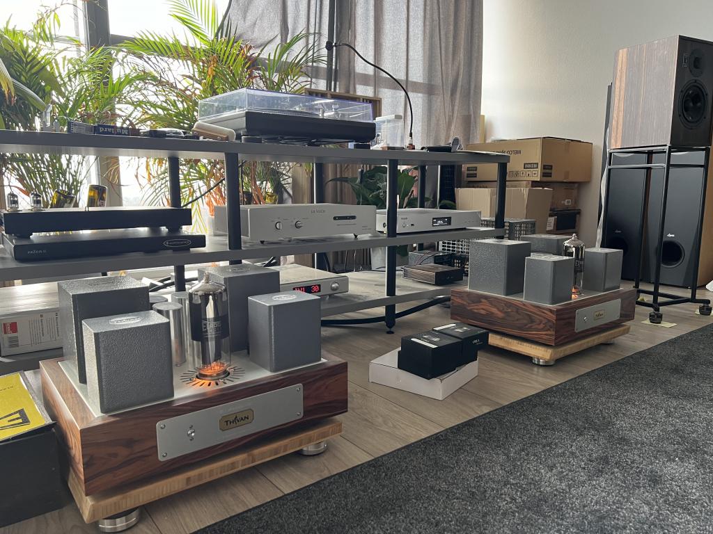 ThivanLabs 211 MONOBLOCK + ELROG ER211, Mullard 6v6GT, PSVane CV181-T Mark 1