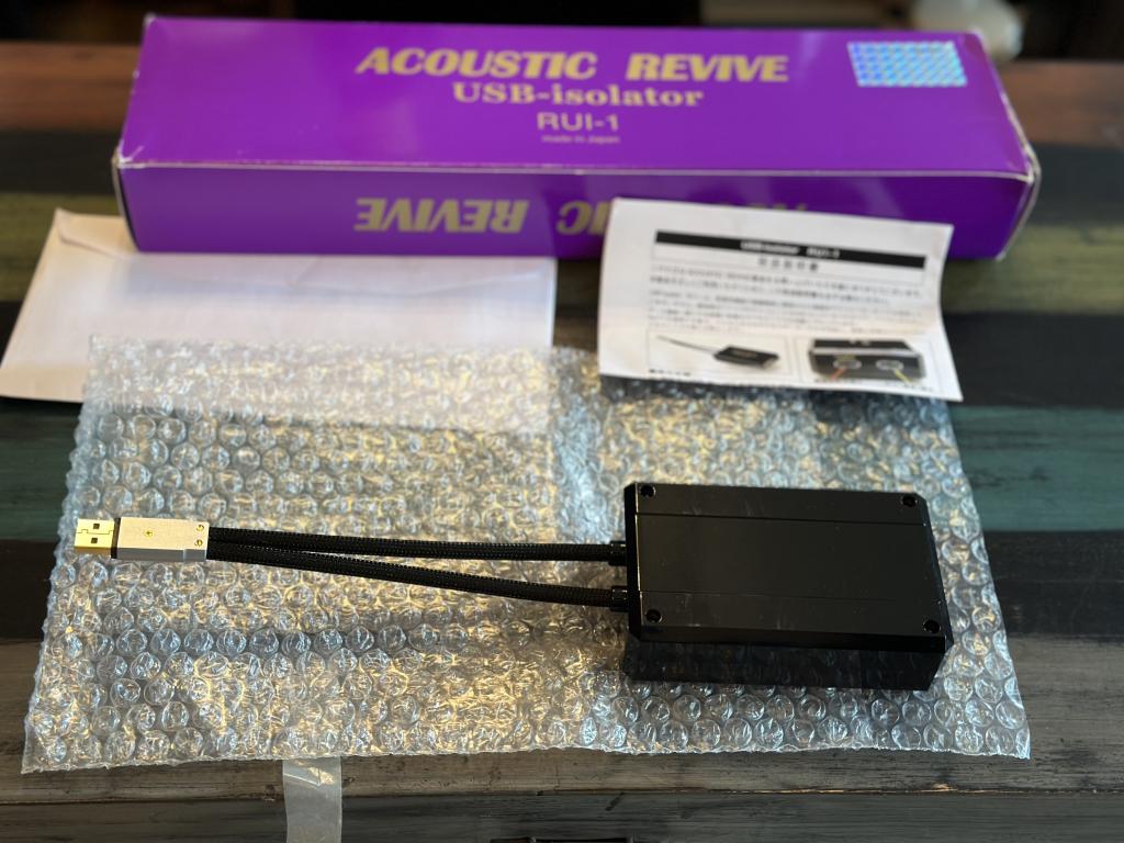Acoustic Revive Acoustic Revive RUI-1 Audio-USB-Isolator, 1m, NP: 990 ...