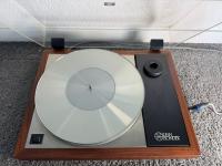 Linn Sondek LP12 LP 12 Plattenspieler in Walnuss + Radikal 2 + Karousel