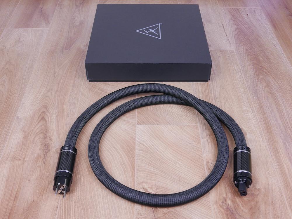 Alpha V2 NR highend audio power cable 1,75 metre NEW