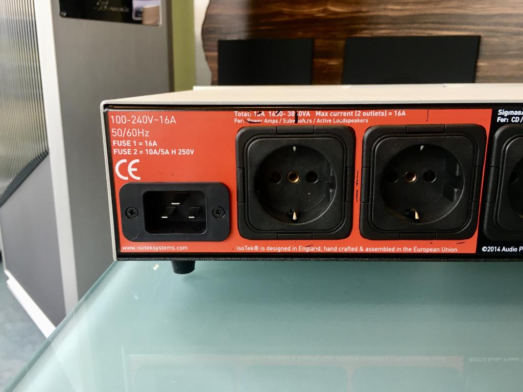 IsoTek Power Systems Ltd. EVO 3 Sigmas (6215732229) | Ausstellungsstück ...