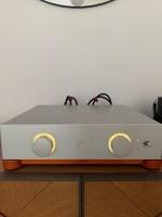 FOR SALE SPEC M99 integrated amplifier