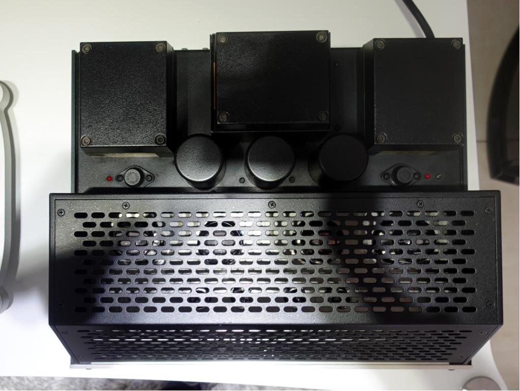 Conrad Johnson Conrad Johnson Premier Eleven A (6394488449) Second