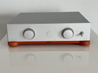 RSA-M99 Integrated Amplifier – Mint Condition