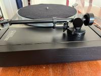 LP12 – Legendärer High-End-Plattenspieler mit Riemenantrieb