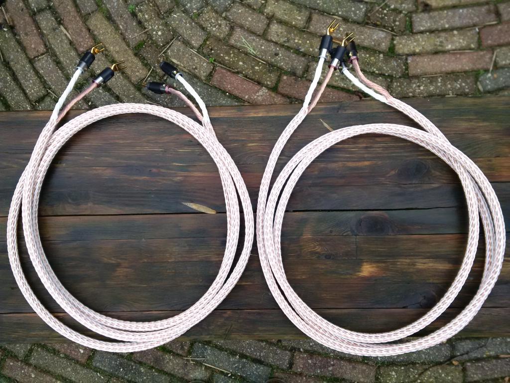 12TC White/Clear 2x3 metre with Furutech FT-212/211 Gold Connectors AS NEW!