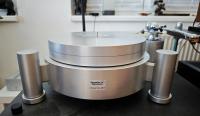 Analog One MK II mit Ausleger für 12 Zoll Tonarme