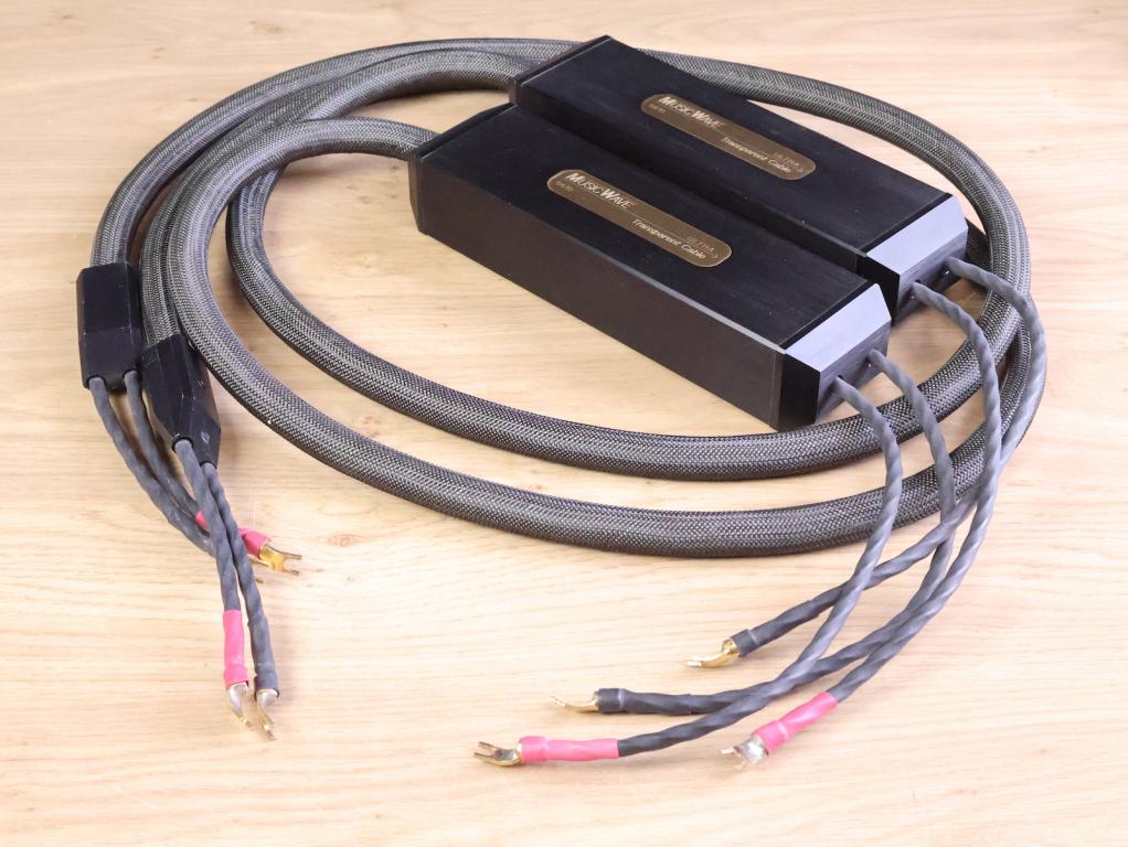 Transparent Audio MusicWave Ultra audio speaker cables 2,4 metre