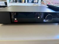 Rega Elex R