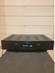 Hegel H95 integrated amplifier with DAC and streaming - excellent condition