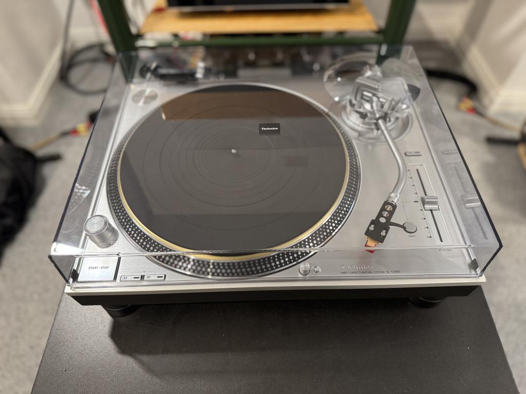 Technics Technics SL-1200G – Wie neu, OVP, deutsches Gerät, 1,5 Jahre alt (+ optionales High-End-Zubehör)