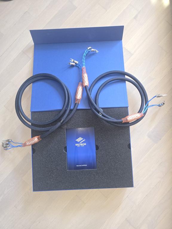 Siltech Classic Legend 880L, 2.5M, Bi-WIRE