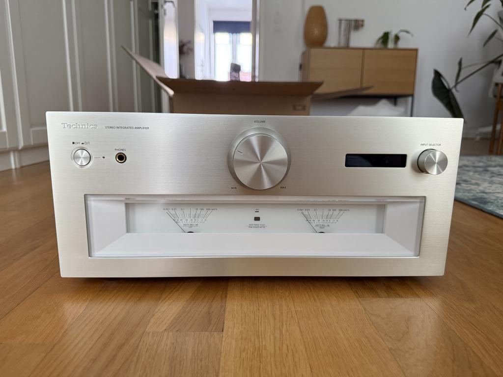 Technics SU-R1000