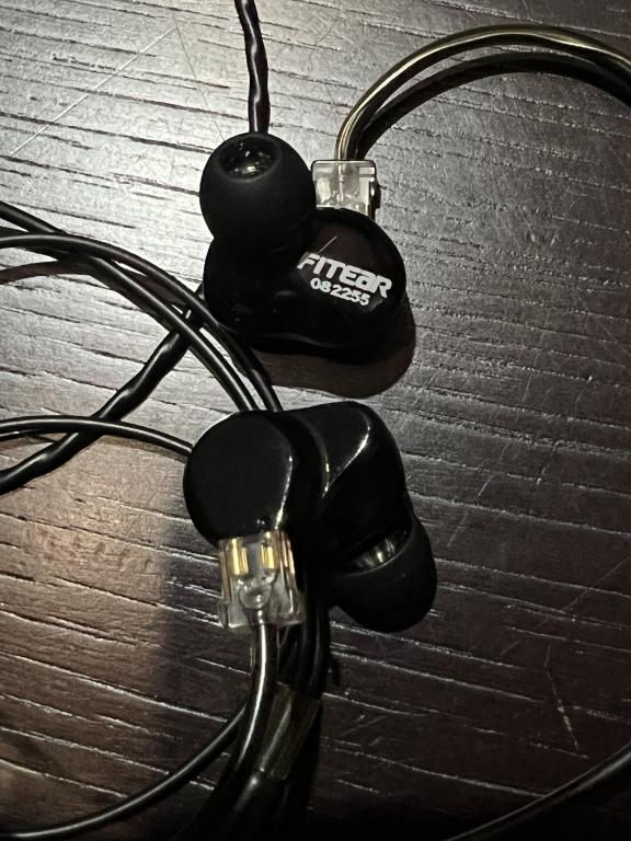 Fitear TO GO! 334
