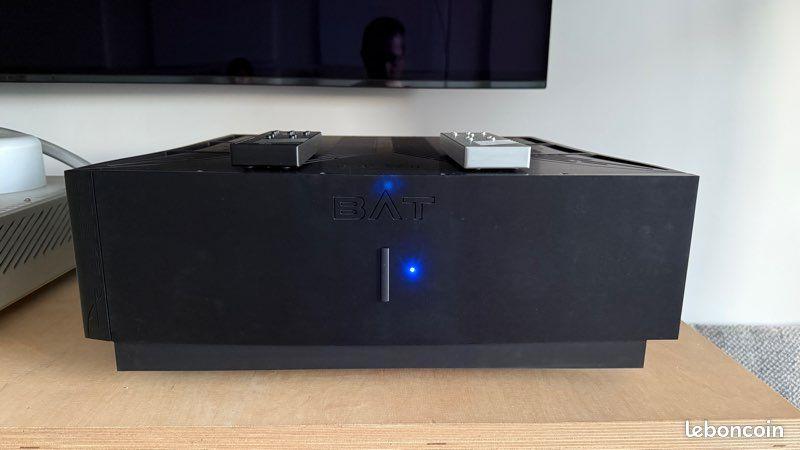 Balanced Audio Technology Balanced Audio Technology REX 300 Power Amplifier