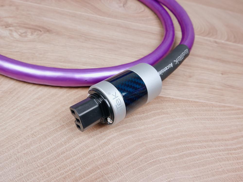 IsoTek Power Systems Ltd. IsoTek EVO3 Ascension highend audio power