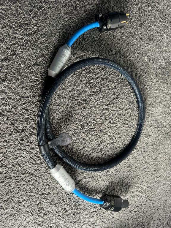 Siltech Siltech Classic Legend 880P High End C19 Netzkabel Stromkabel in 1,5m aus Demo