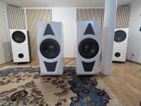 SEISMIC REFERENZ Subwoofer & LIVE ACT 115 REFERENZ KOAXIAL – Lautsprecher