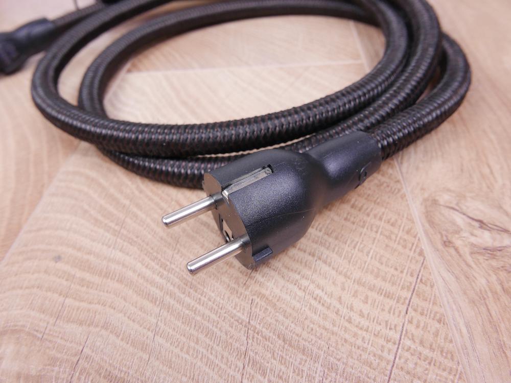 NRG-10 audio power cables 1,8 metre