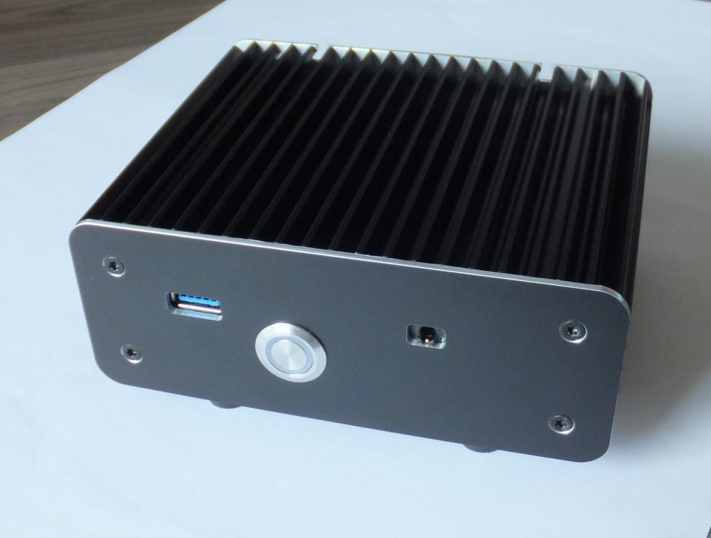 Diverse / Andere Lüfterloser / Silent Roon Core Mini Server mit