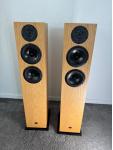 Apertura Audio Stela High End Standlautsprecher in Eiche hell aus 2025