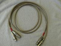 Linn  silver xlr interconnects 1.2m pair)  			