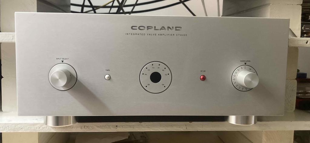 Copland CTA 405A Fully integrated tube amp with phono