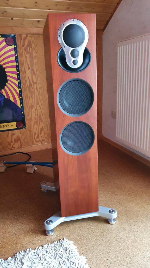 linn akurate 242 for sale
