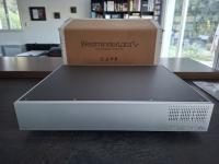 Quest (with additional extended Carbon pack & RCA input card)