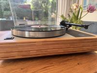 Linn LP 12 Ekos Keel Radikal BooPlinth Karousel Tiger Paw Khan top plate
