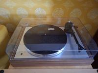 Pro-Ject The Classic Evo + 2M Silver Walnuss