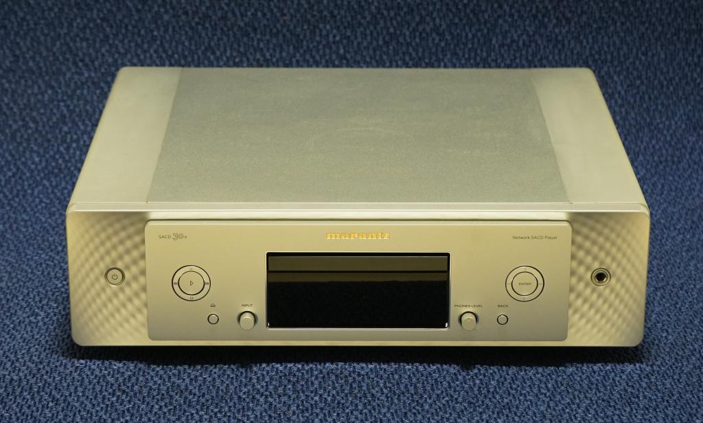 Marantz CD 30 n