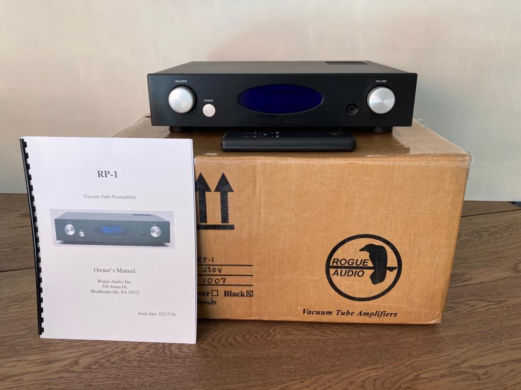 Rogue Audio Rogue Audio RP-1 pre-amplifier