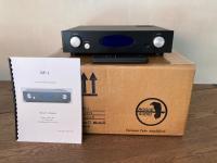 Rogue Audio RP-1 pre-amplifier