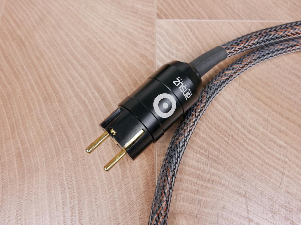 D (Diamond) highend audio power cable 2,0 metre