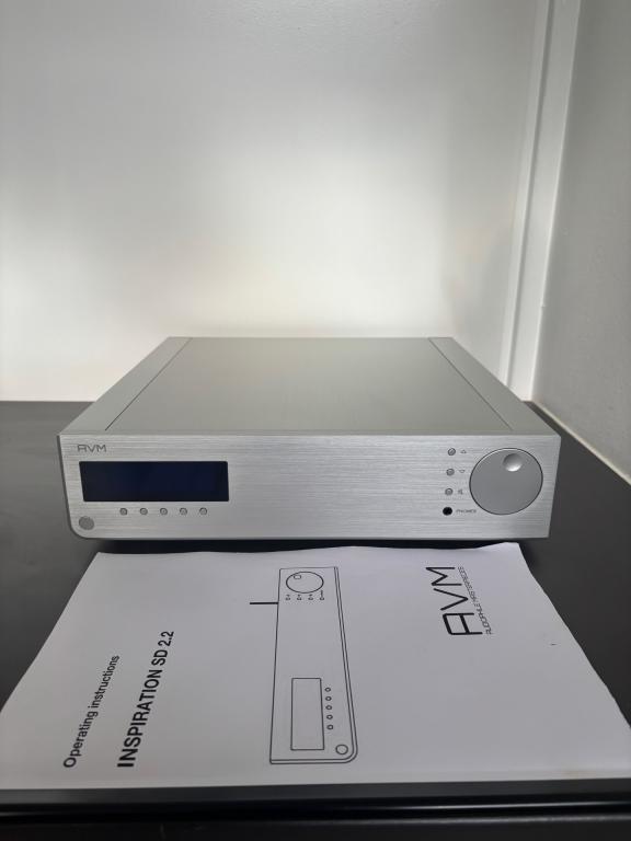 AVM inspiration SD 2.2 streaming pre amp