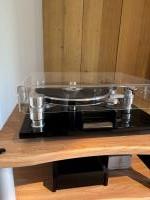 Oracle Delphi IV mit Turbo-Netzteil & SME/Oracle Tonarm – High-End Klassiker