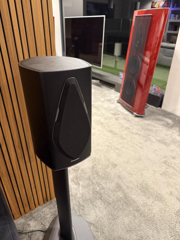 Sonus Faber Duetto Wireless Speakers Ex-Demo in a perfect condition!