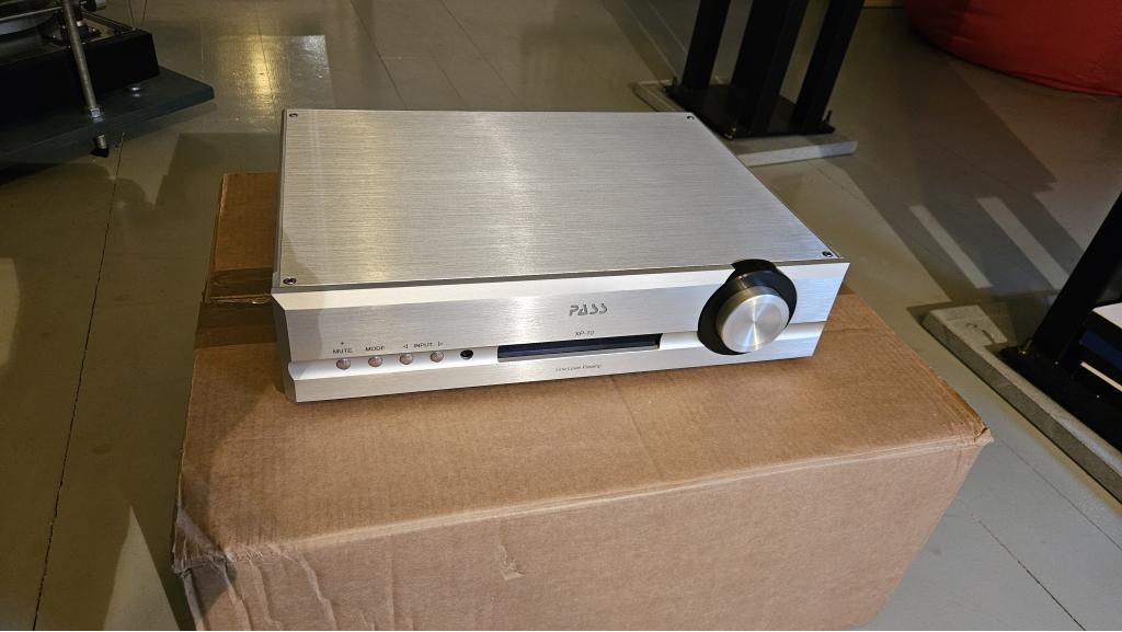 Pass Pass labs XP10 preamplifier