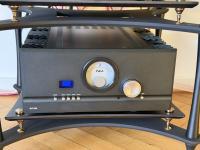 Labs INT-250 AC schwarz 1 1/2 Jahre alt / sehr guter Zustand