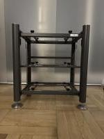 Exoteryc Rack mit 3 Ebenen / Exoteryc 3 Tier Rack