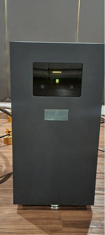 Goldmund Telos 4800