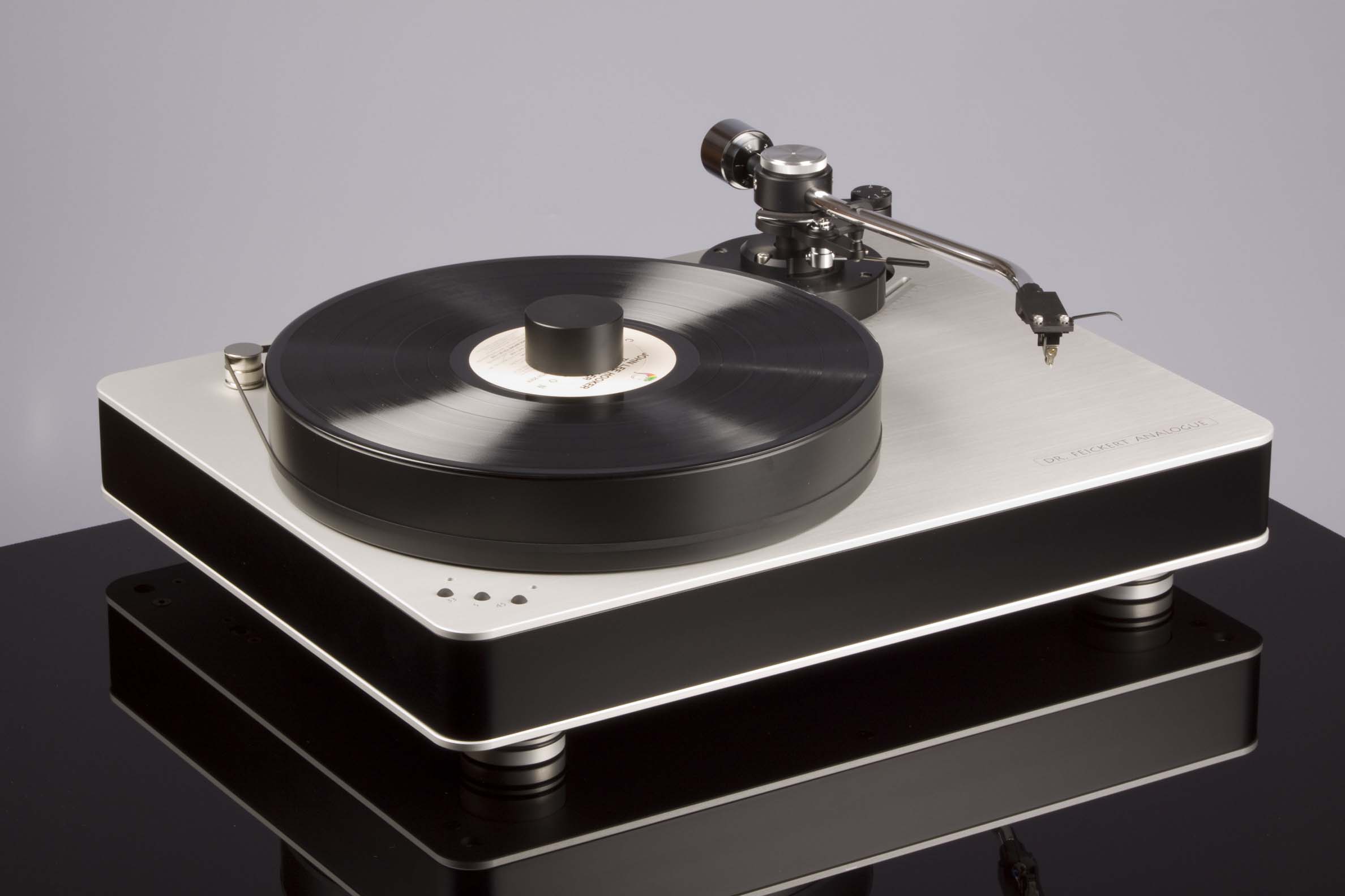 Dr. Feickert Analogue - Woodpecker DFA Woodpecker mit DFA Tonarm 10,5 Zoll