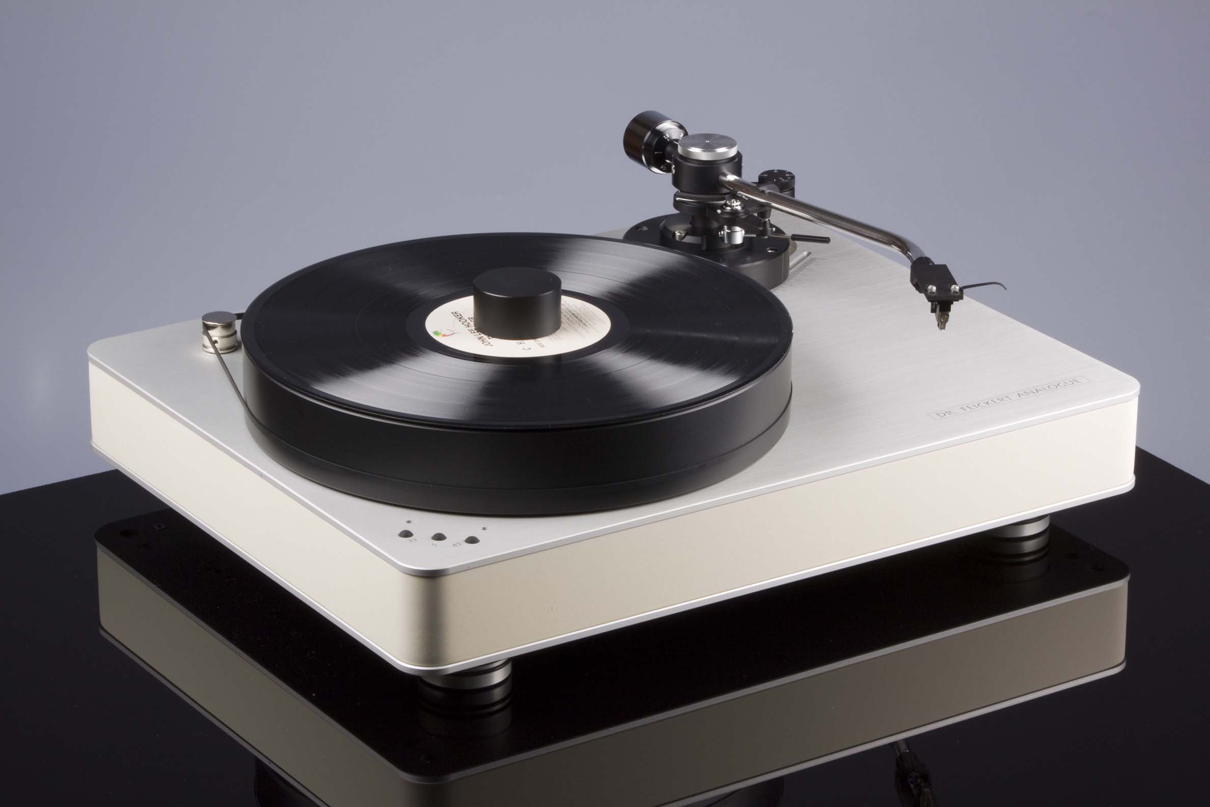 Dr. Feickert Analogue - Woodpecker Woodpecker mit DFA 10.5 Tonarm