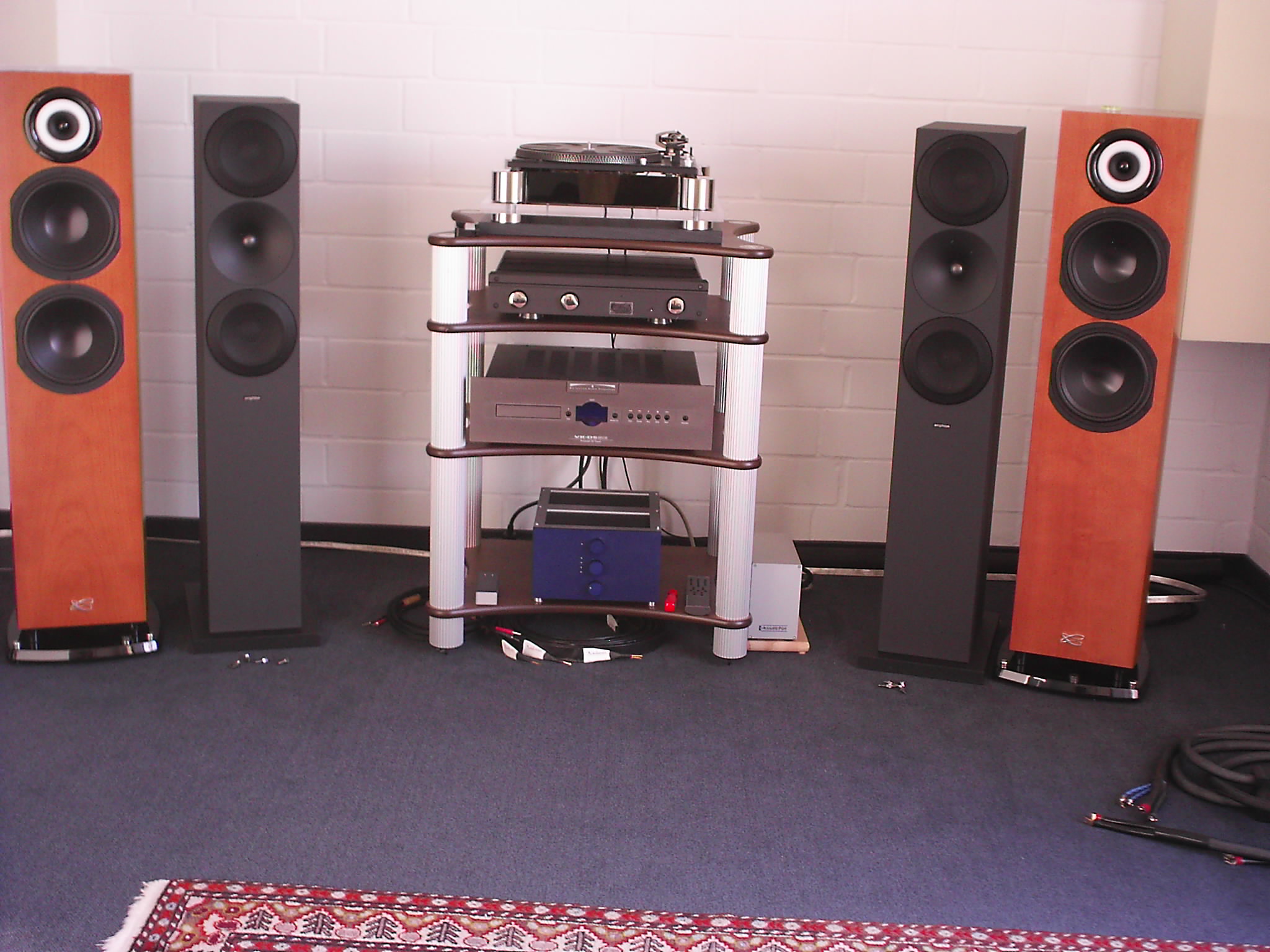 Cabasse und Amphion vorführbereit