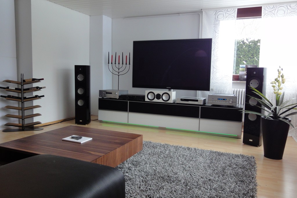 Isophon Cassiano Test gelesen in aktueller image hifi 01/2011 Test in aktueller image hifi 01/2011 gelesen ?