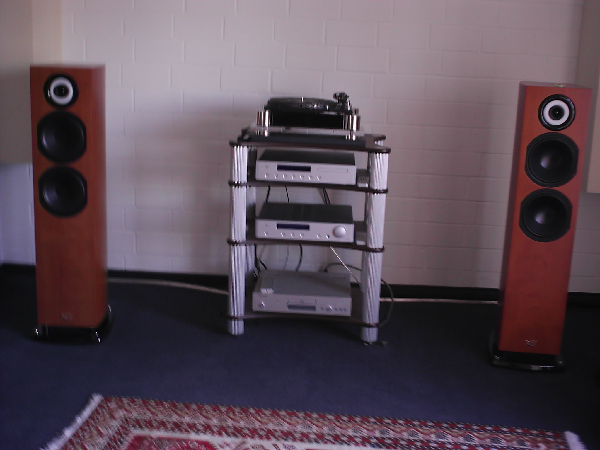 IROISE 3  von Cabasse Cabasse Iroise 3 mit Audio Flight Komponenten