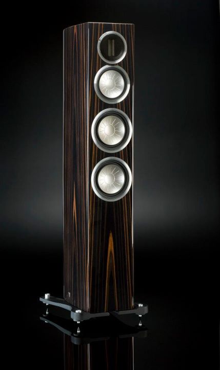 Die neue monitor audio Gold GX300 Exklusiv vorführbereit bei visions & more Raum Stuttgart Ulm Jetzt auch in Ebenholz - Piano Ebony erhältlich