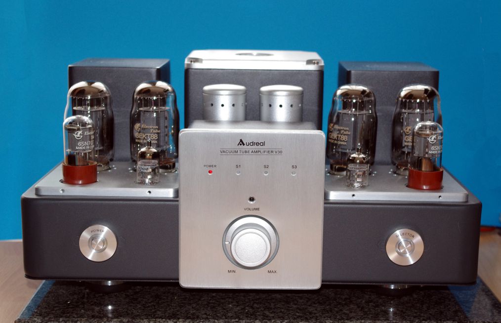 Audreal Röhrenverstärker V30 Audreal V30